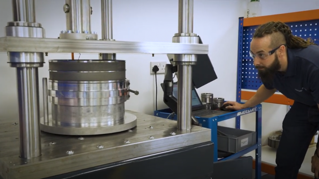 <p>About <span style="color: #2d2926;">Equipmake</span></p>
